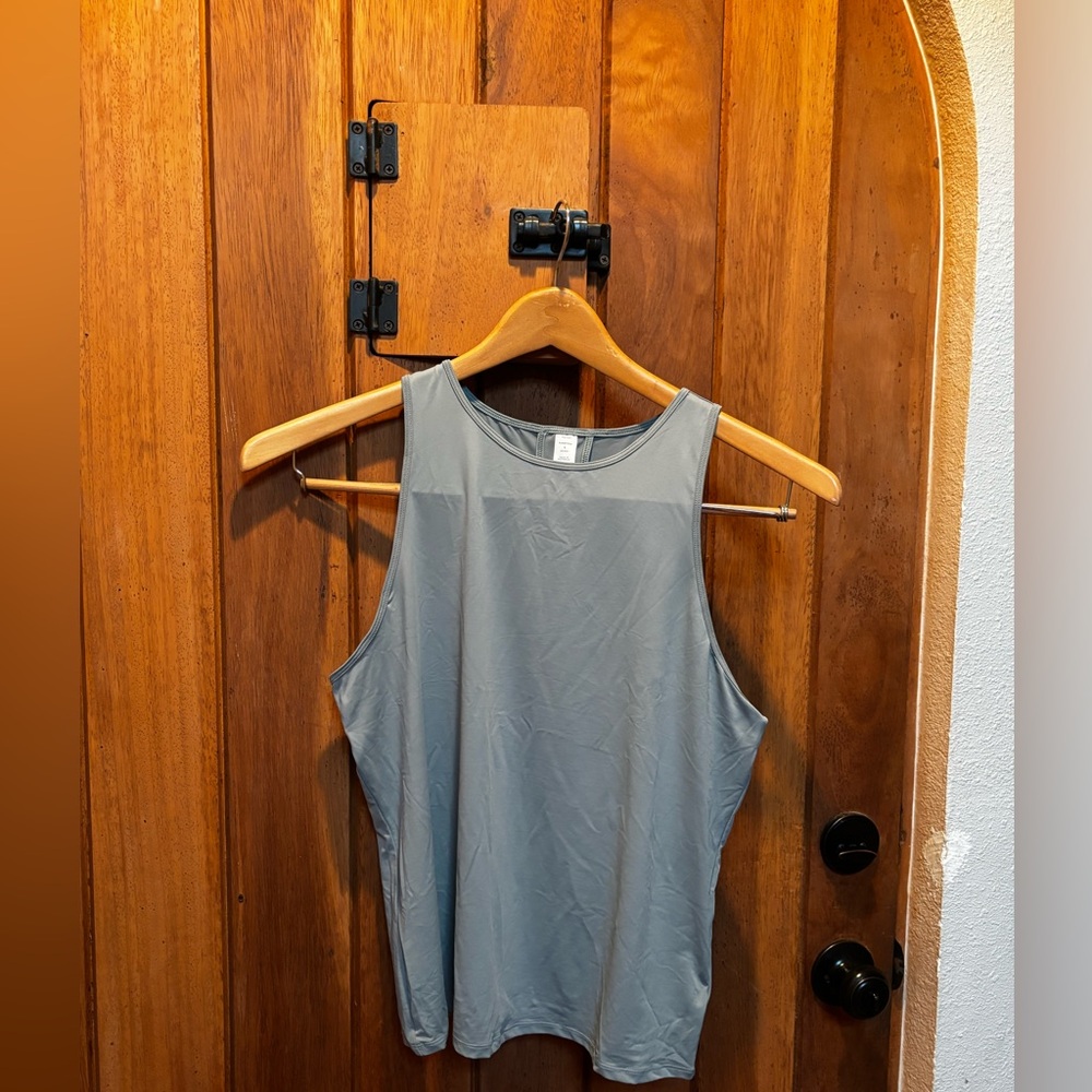 Light Blue/ Gray/ Green Open-Back Athletic Tank; Dry Fit; Flow Form : L or M